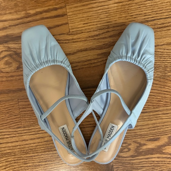 Steve Madden Light Blue Strappy Flats - Picture 1 of 2